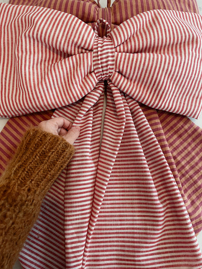 Large Bows