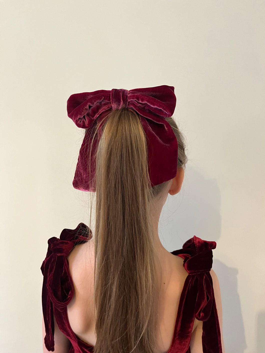 Bows – Mother of Pearl Handmade