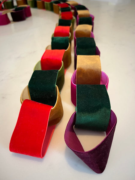 Red Link Velvet Ribbon Chain