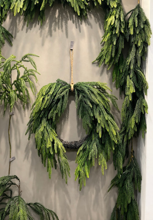 Swag Wreath - Pine