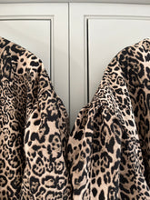 Leopard Mini *collar sold separately*